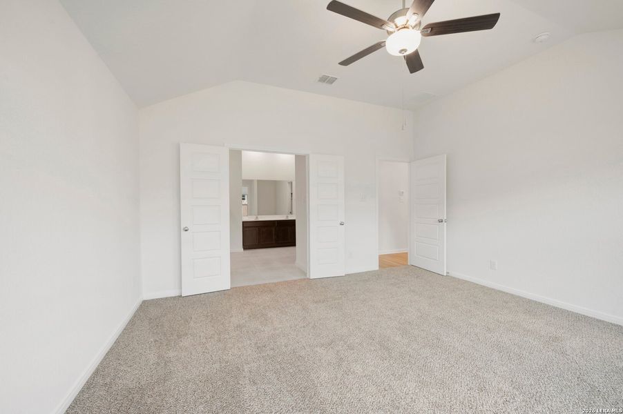 Spacious, unfurnished interior of a new home in Greenspoint Heights, Seguin (Image 40). Spacious, unfurnished interior of a new home in Greenspoint Heights, Seguin (Image 40).