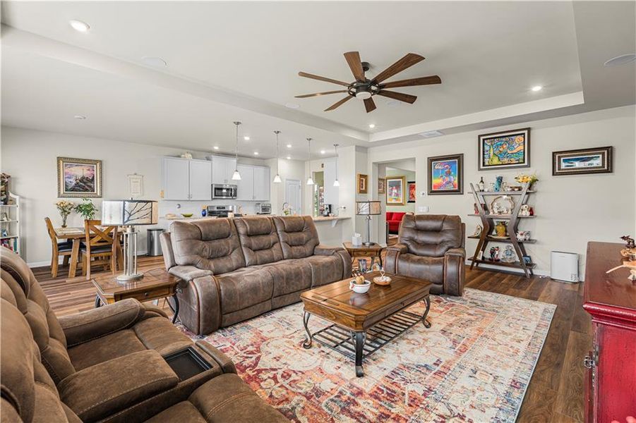Furnished interior view inside a new home in , Cartersville (Image 11).