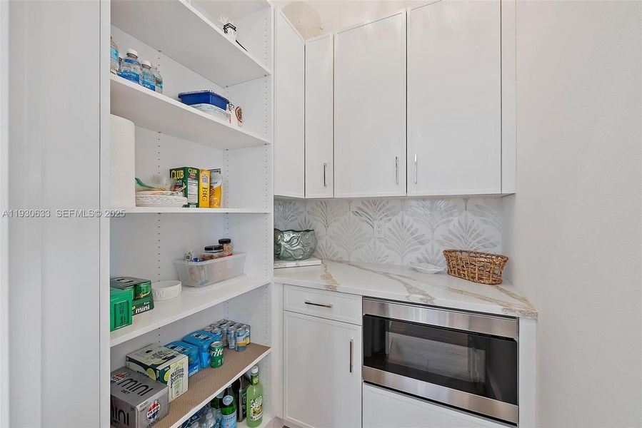 Furnished interior view inside a new home in , Fort Pierce (Image 11).