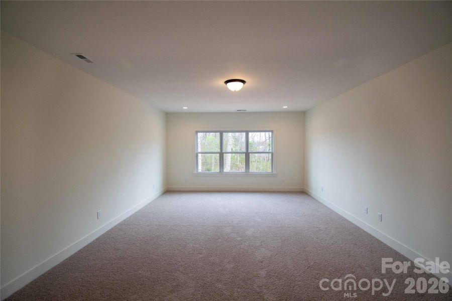 Spacious, unfurnished interior of a new home in , Hickory (Image 29).