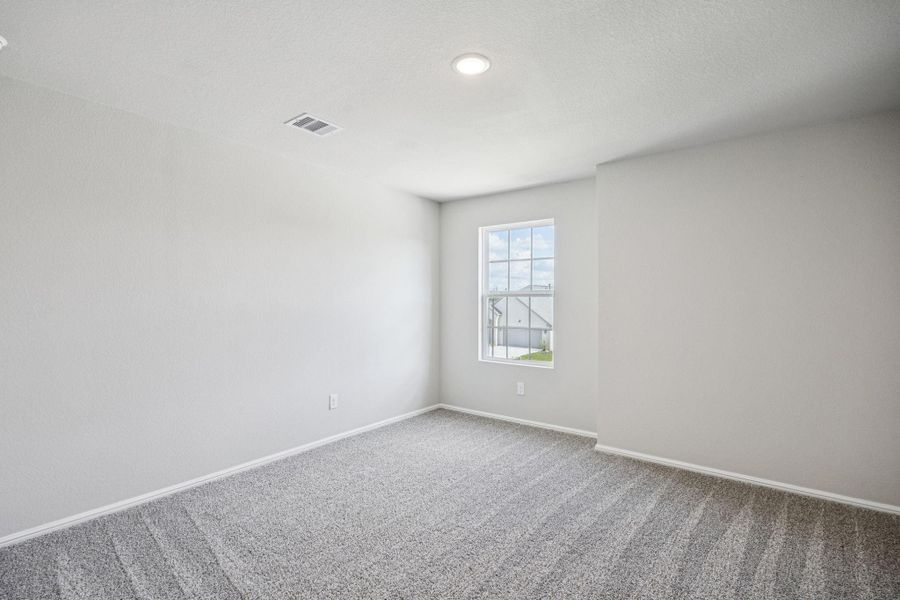 Spacious, unfurnished interior of a new home in Saint Tropez, Huffman (Image 28). Spacious, unfurnished interior of a new home in Saint Tropez, Huffman (Image 28).