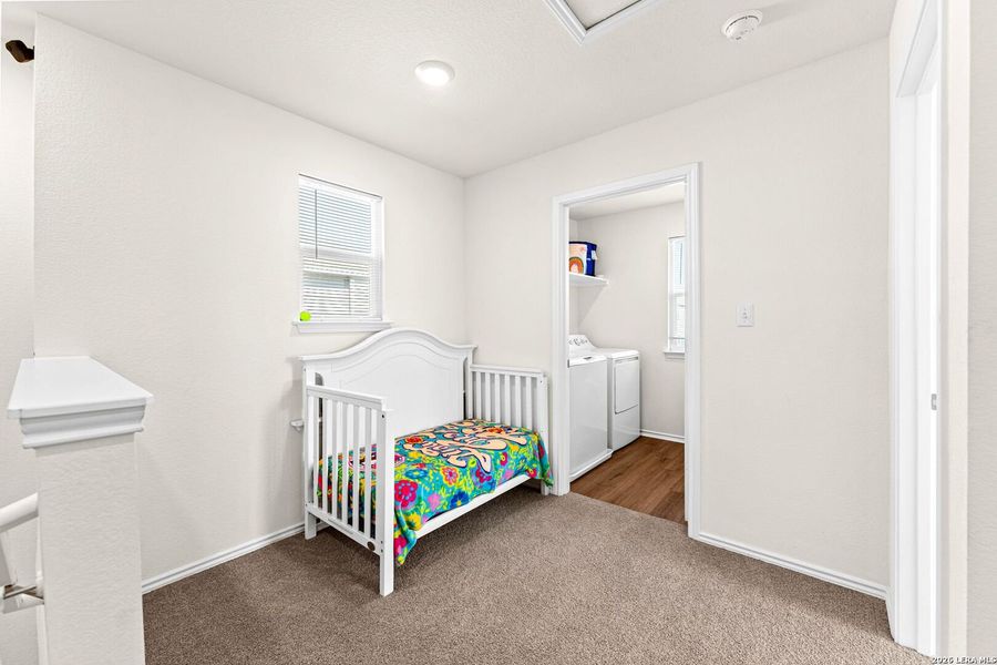 Furnished interior view inside a new home in Berry Springs, Georgetown (Image 9).