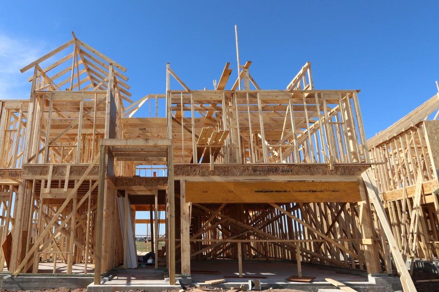 Two story home with 6 beds, 4.5 baths, and 2 car garage Two story home with 6 beds, 4.5 baths, and 2 car garage