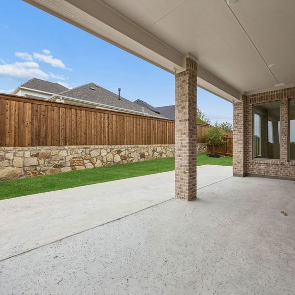 Exterior details and patio area of a home in Mustang Lakes, Celina (Image 27).