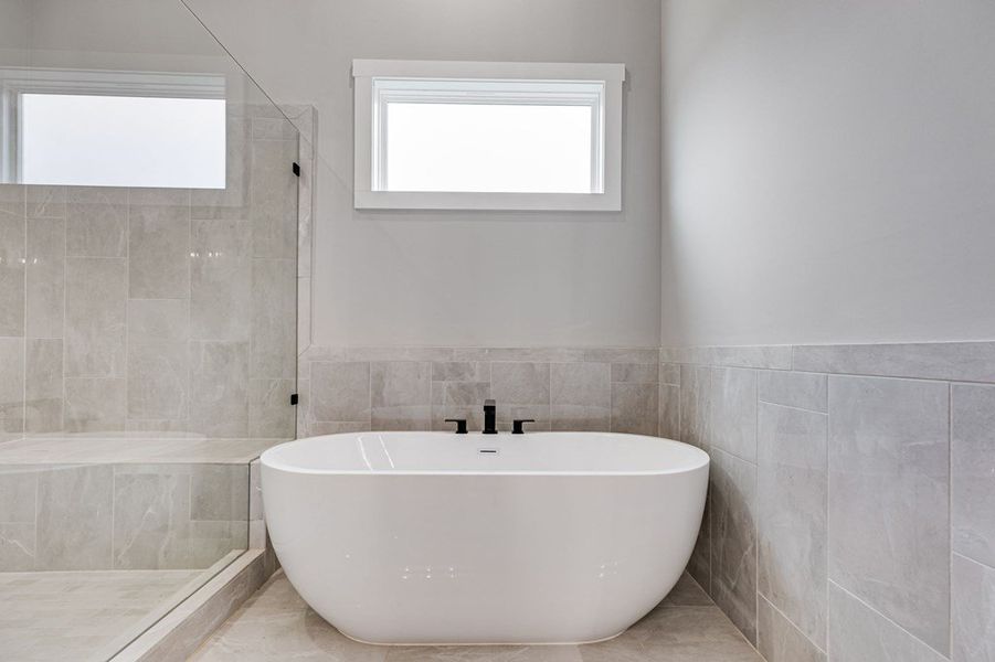 Furnished interior view inside a new home in Harmon Springs, Carrollton (Image 15).