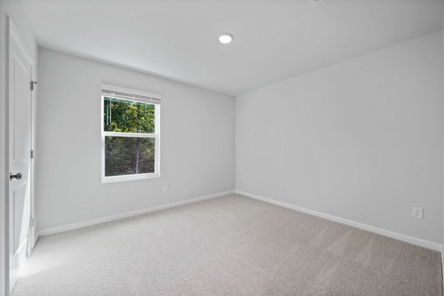 Spacious, unfurnished interior of a new home in Grand Arbor, Blythewood (Image 19).