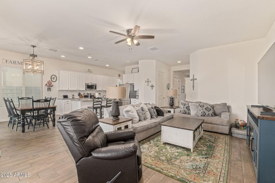 07-San Tan 07-San Tan