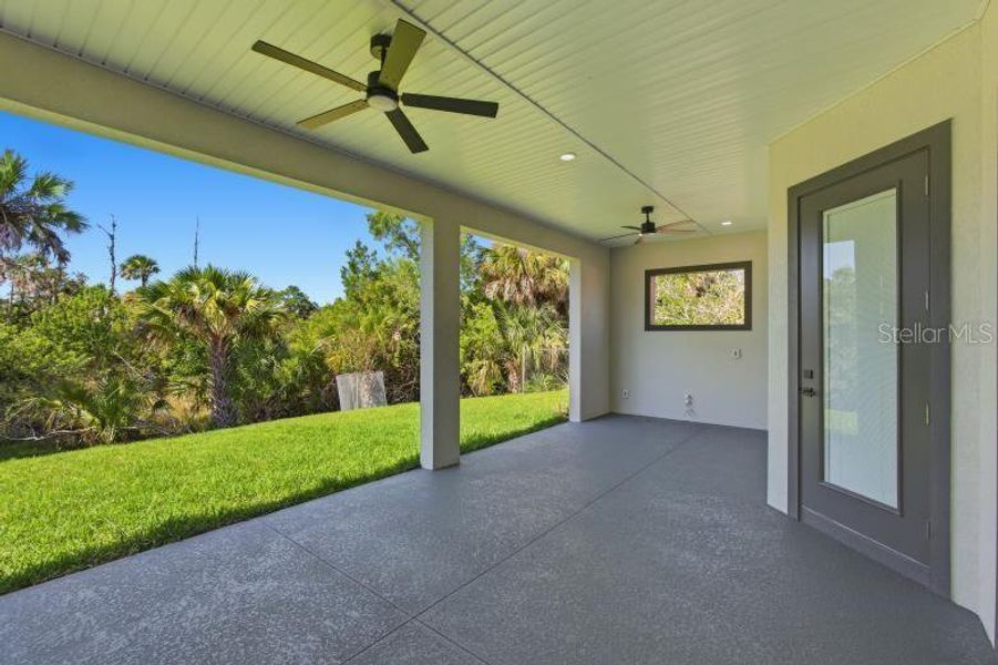 Exterior details and patio area of a home in , Palm Coast (Image 28).