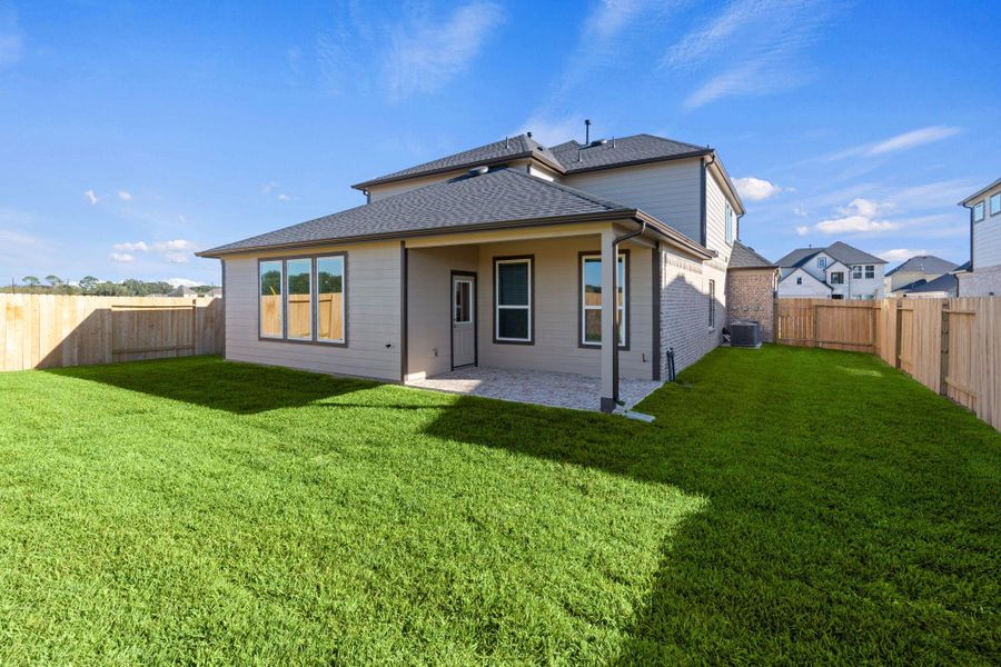 Exterior details and patio area of a home in Briarwood Crossing, Rosenberg (Image 3). Exterior details and patio area of a home in Briarwood Crossing, Rosenberg (Image 3).