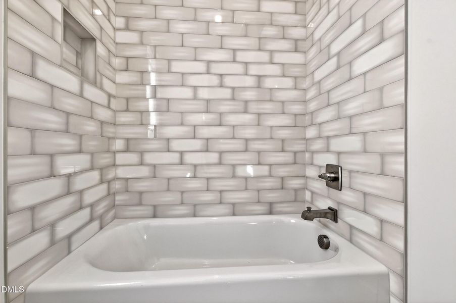 Carson (70) Carson (70)