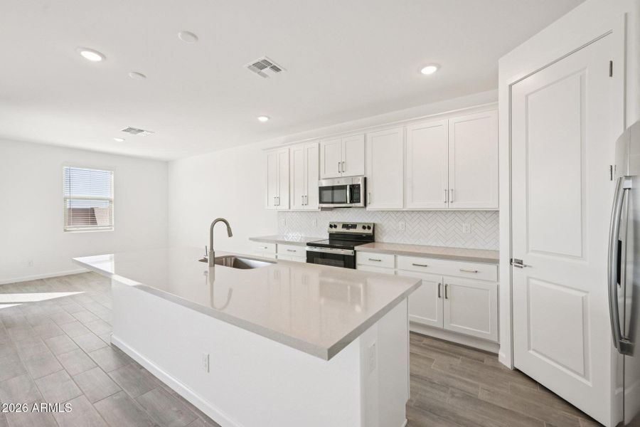 13-web-or-mls-W Camino de Oro-S1103-013