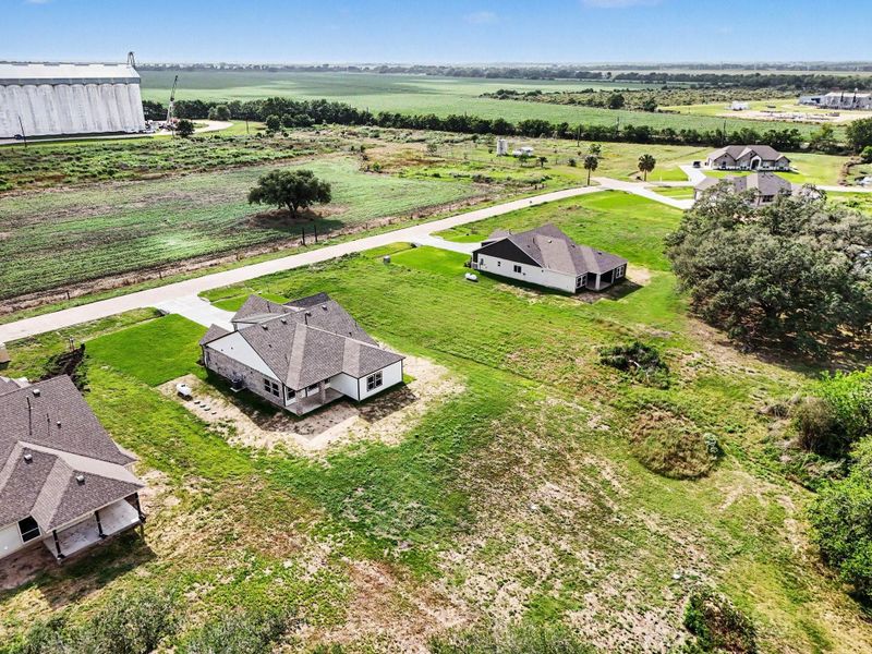 Image 28 of a home in Little River Ranch.