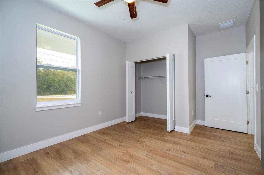 Spacious, unfurnished interior of a new home in , Ocklawaha (Image 29).