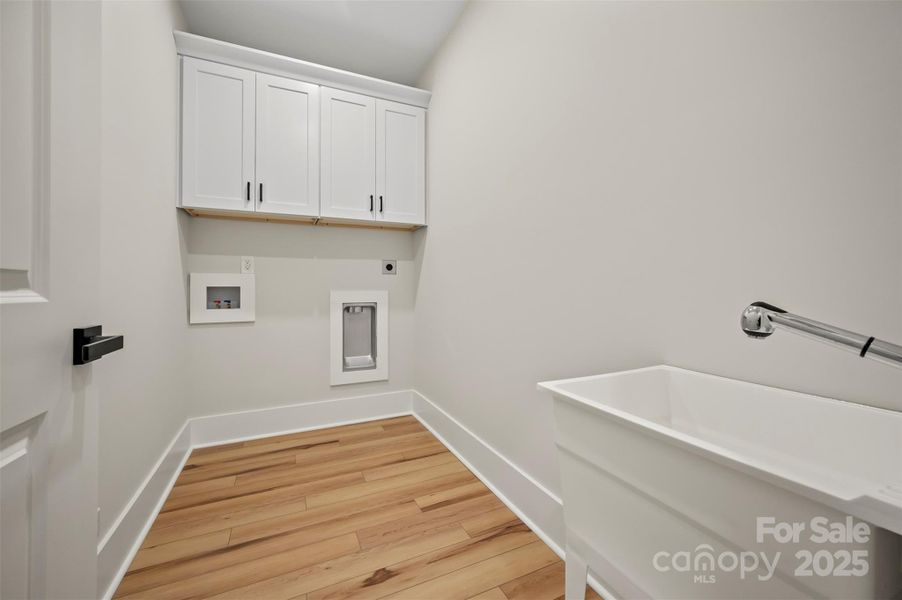 Laundry  with sink on the main level