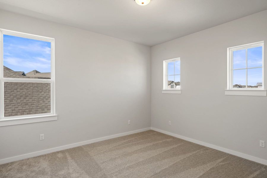 Spacious, unfurnished interior of a new home in Flora, Hutto (Image 38).
