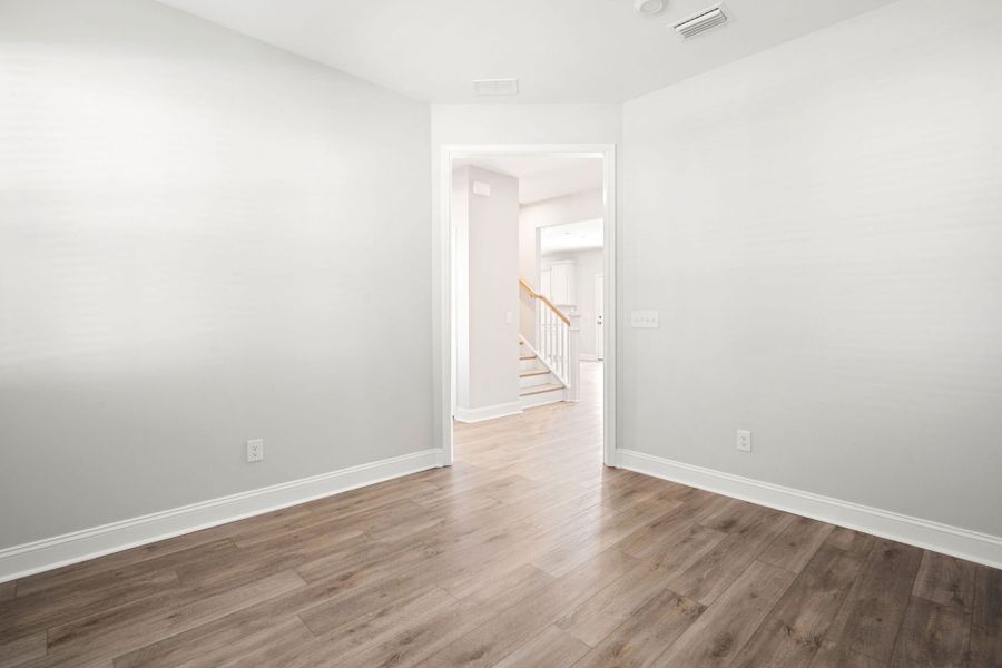 Spacious, unfurnished interior of a new home in Salem Bay, Beaufort (Image 21).