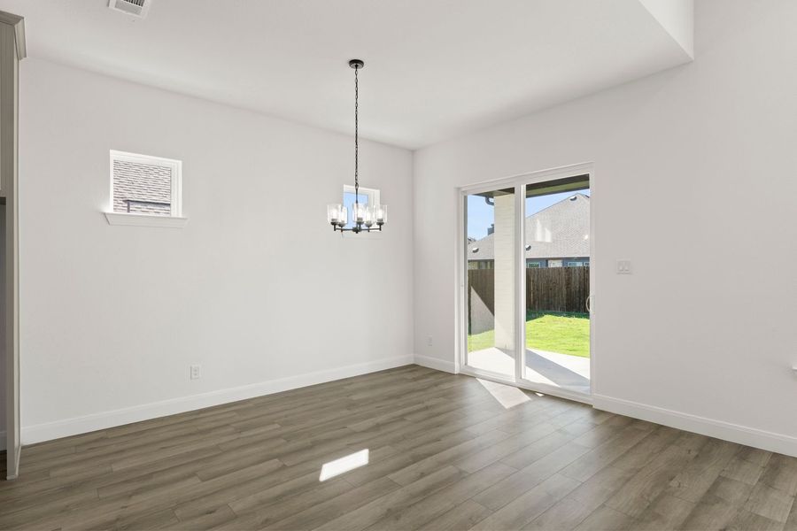 Spacious, unfurnished interior of a new home in West Crossing, Anna (Image 16).