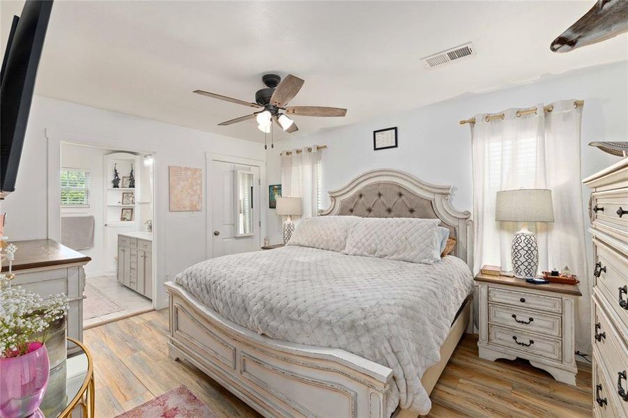 Furnished interior view inside a new home in , Blanket (Image 6).