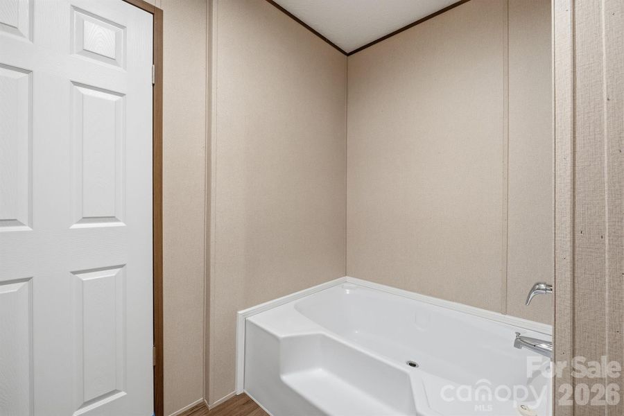 Image 23 of a home in .