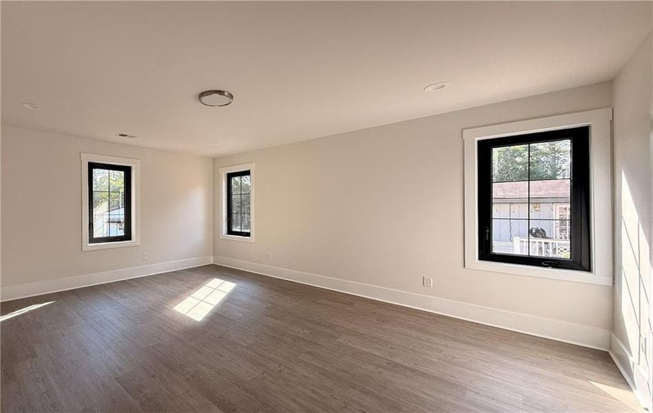 Spacious, unfurnished interior of a new home in , Marietta (Image 45).