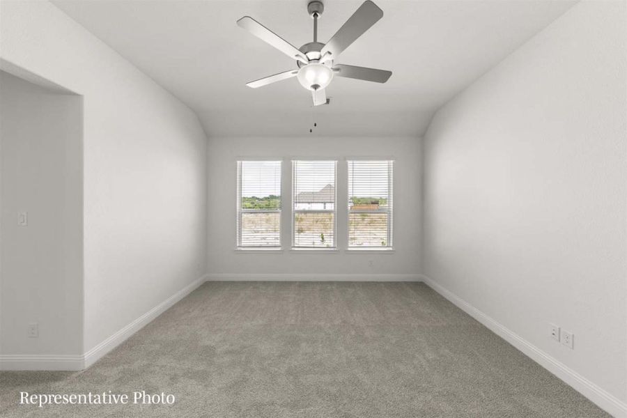 Spacious, unfurnished interior of a new home in Heartland, Heartland (Image 16).