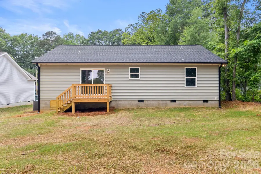 No HOA on .22 acres