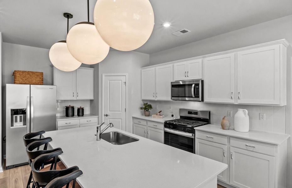 Representative furnished interior of a home built from the Valen by Pulte Homes in Sparrow Creek, Boiling Springs (Image 31).