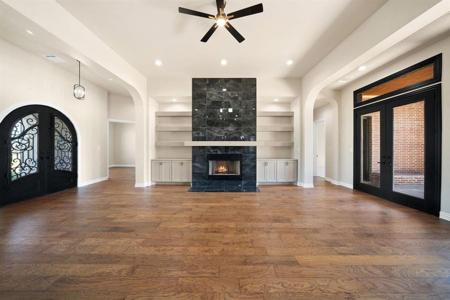 Spacious, unfurnished interior of a new home in , Midlothian (Image 20).