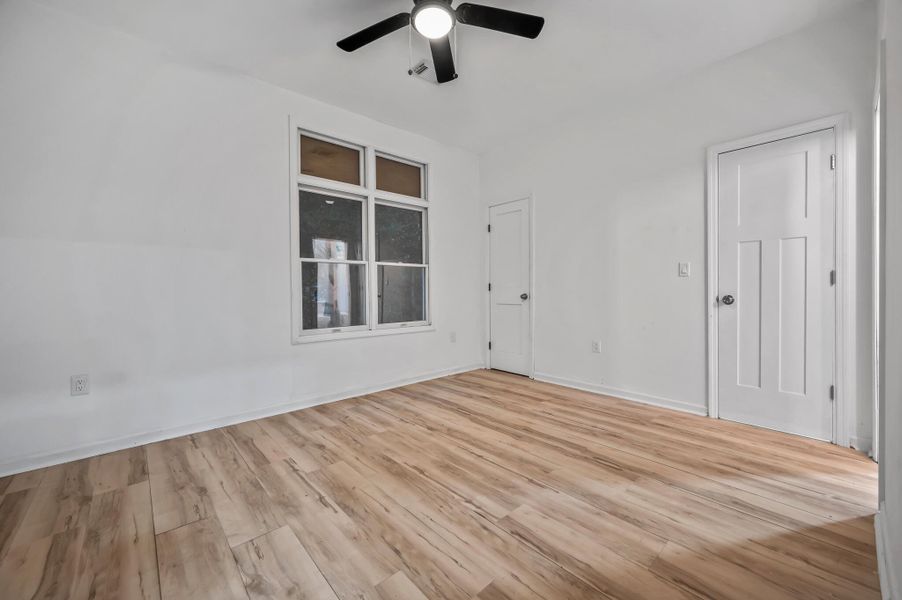 Spacious, unfurnished interior of a new home in , North Charleston (Image 20). Spacious, unfurnished interior of a new home in , North Charleston (Image 20).