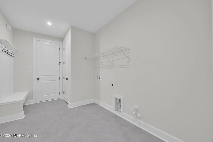 Spacious, unfurnished interior of a new home in Trailmark - Phase 6, St. Augustine (Image 39).