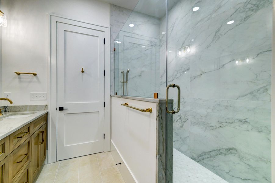 Furnished interior view inside a new home in , Seabrook Island (Image 33).