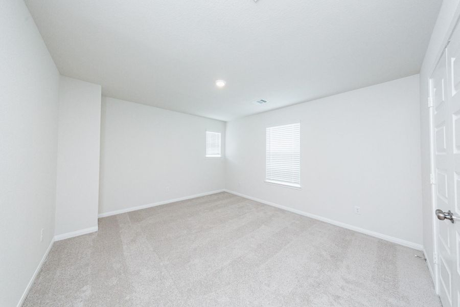 Spacious, unfurnished interior of a new home in Townsend Reserve, Splendora (Image 16). Spacious, unfurnished interior of a new home in Townsend Reserve, Splendora (Image 16).