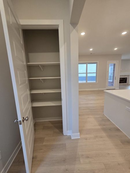 Spacious, unfurnished interior of a new home in Twin Oaks, Oakland (Image 17).