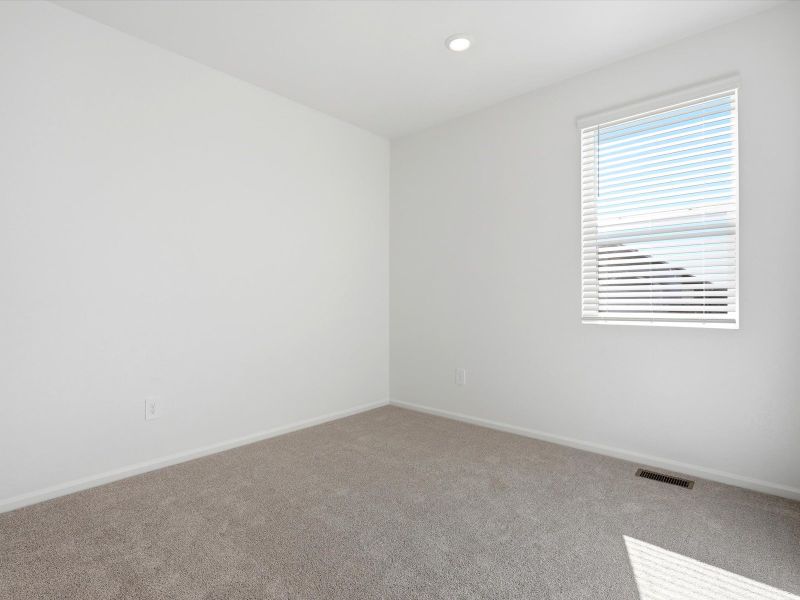 Spacious, unfurnished interior of a new home in Meridian Ranch, Peyton (Image 28).