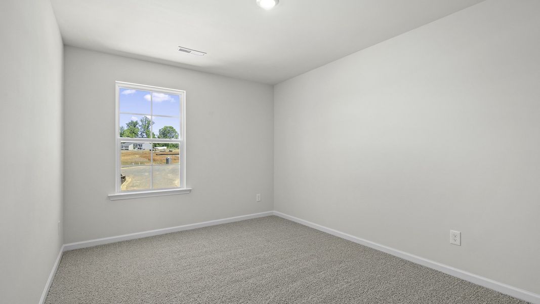 Spacious, unfurnished interior of a new home in Belle Grove, Wendell (Image 13).