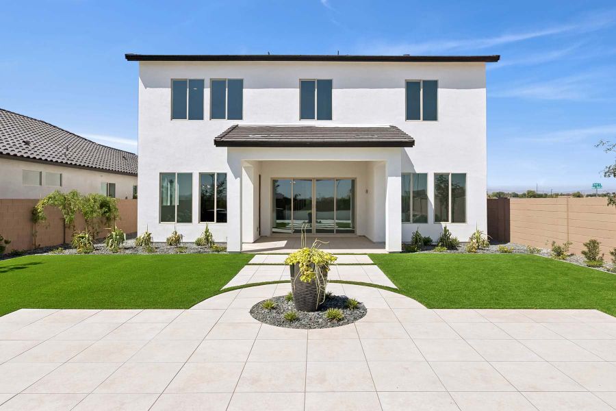 Image 15 representing the The Tannin by David Weekley Homes in Tavolo at Soleo, San Tan Valley, AZ.