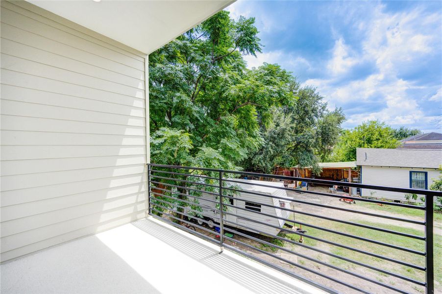 Exterior details and patio area of a home in , Houston (Image 3).