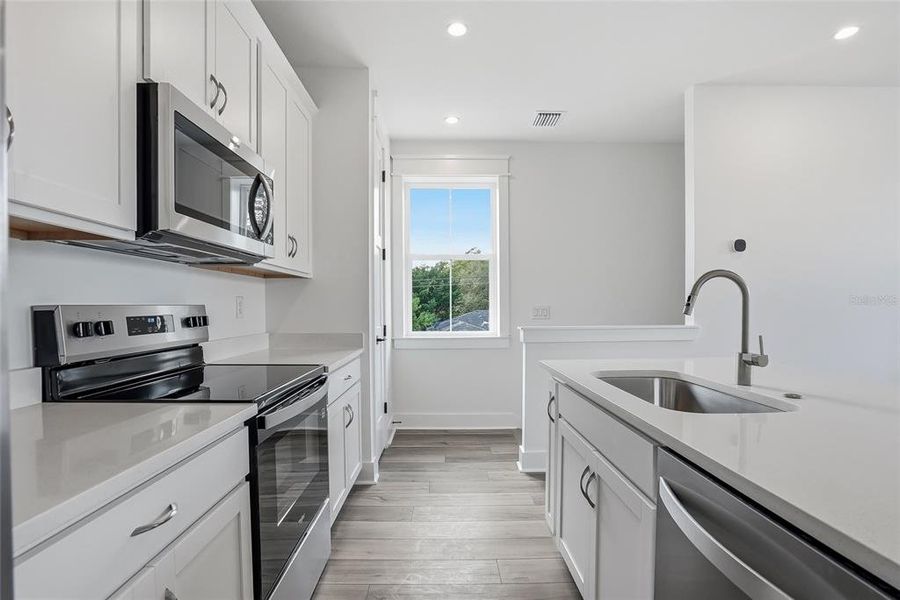 Furnished interior view inside a new home in , St. Petersburg (Image 38).