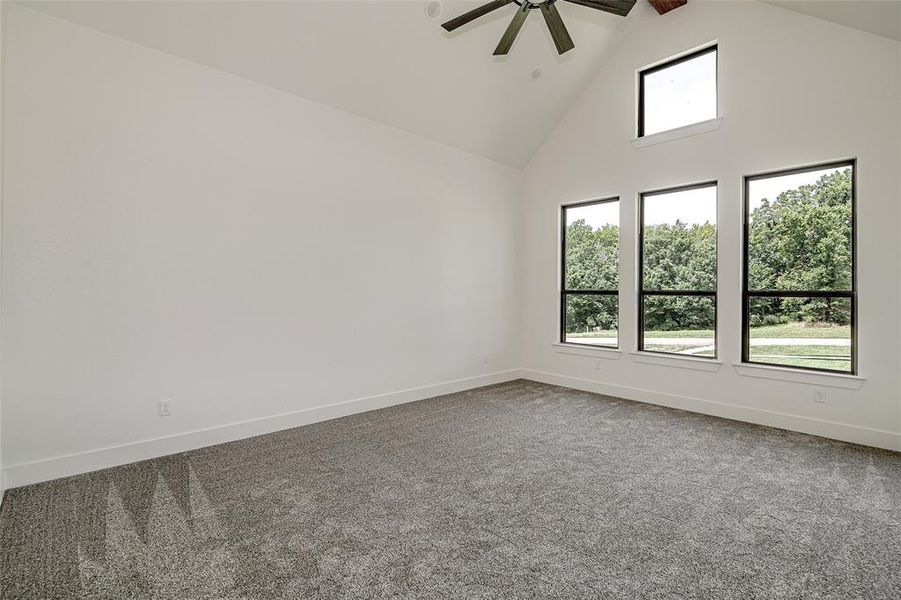 Spacious, unfurnished interior of a new home in , Grand Prairie (Image 12).