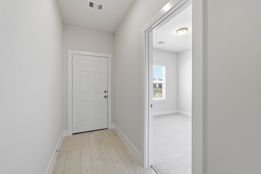 Spacious, unfurnished interior of a new home in Bluestem, Brookshire (Image 20).