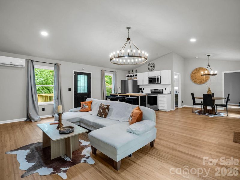 257 Roadrunner Circle Lake Lure NC 28746-11