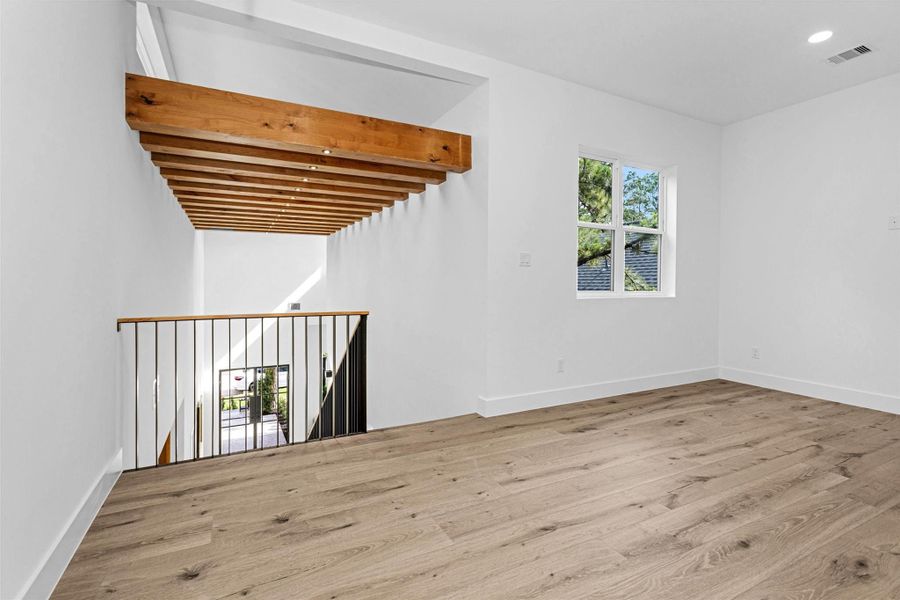 Spacious, unfurnished interior of a new home in , Montgomery (Image 24).
