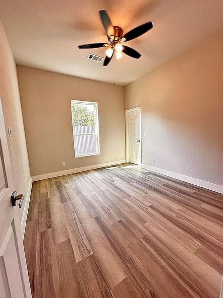 Spacious, unfurnished interior of a new home in , Tow (Image 23). Spacious, unfurnished interior of a new home in , Tow (Image 23).