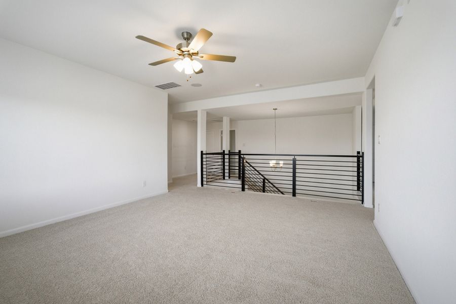 Spacious, unfurnished interior of a new home in Westridge, McKinney (Image 52).