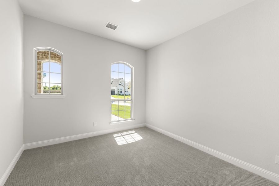 Representative unfurnished interior of a home built from the Jordan by Windsor Homes in Nelson Lake Estates, Rockwall (Image 21).