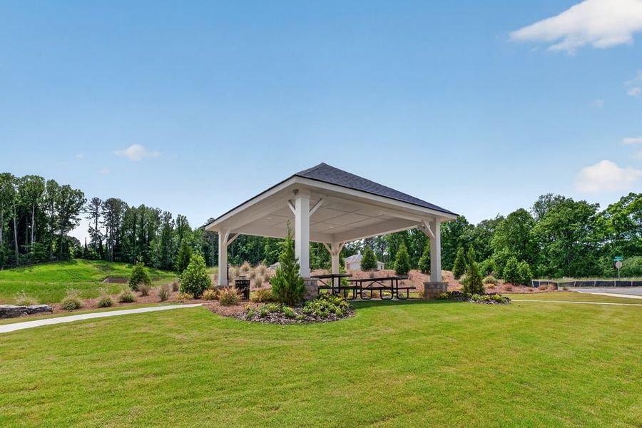 Community amenities in Auburn Glen, Dacula (Image 41).