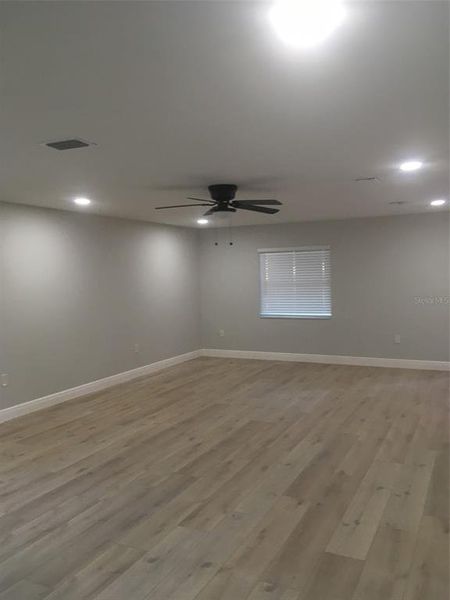 Spacious, unfurnished interior of a new home in , Wesley Chapel (Image 16).
