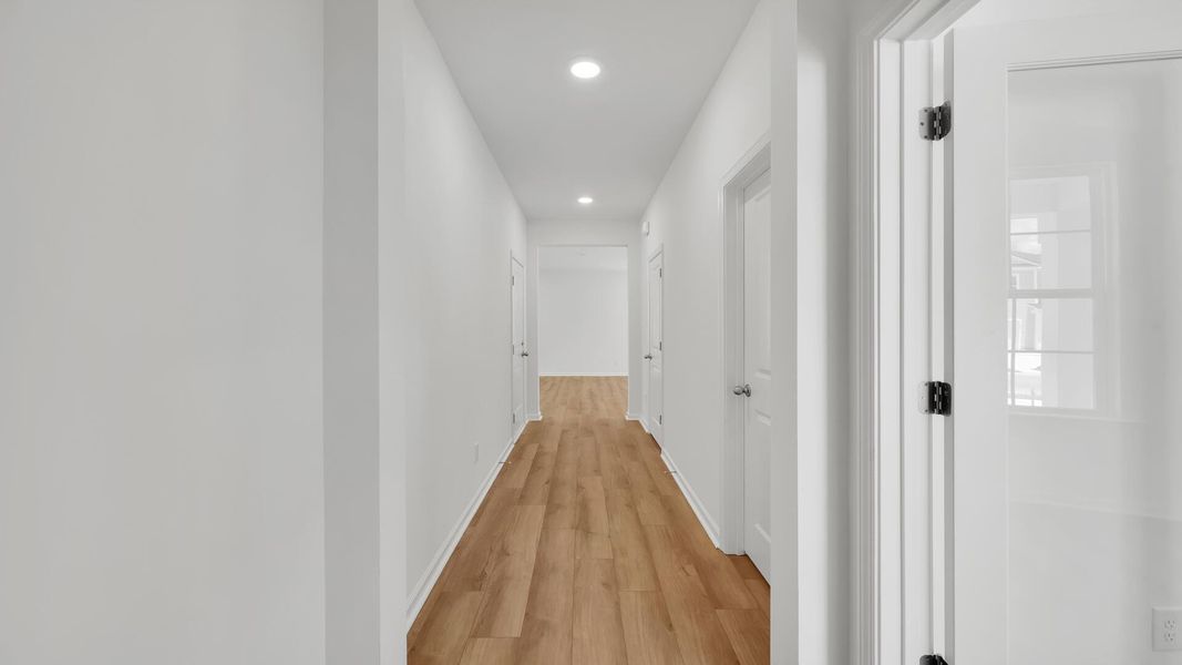 Spacious, unfurnished interior of a new home in Creekside at Andrews, Summerville (Image 20). Spacious, unfurnished interior of a new home in Creekside at Andrews, Summerville (Image 20).