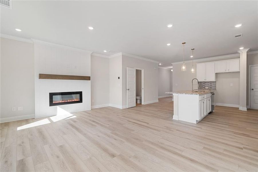 Spacious, unfurnished interior of a new home in Kentmere, Auburn (Image 25).