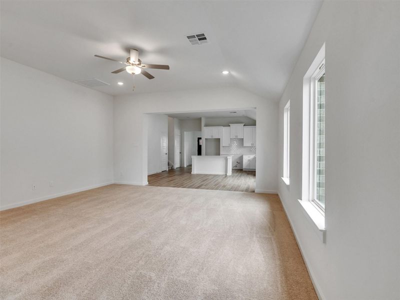 Spacious, unfurnished interior of a new home in , Angleton (Image 17). Spacious, unfurnished interior of a new home in , Angleton (Image 17).